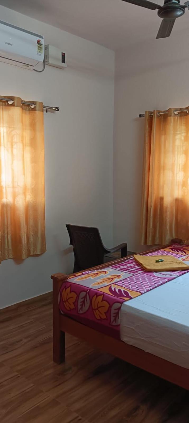 Hotel Kpr Residency Near Isha - Adiyogi Alāndurai Esterno foto