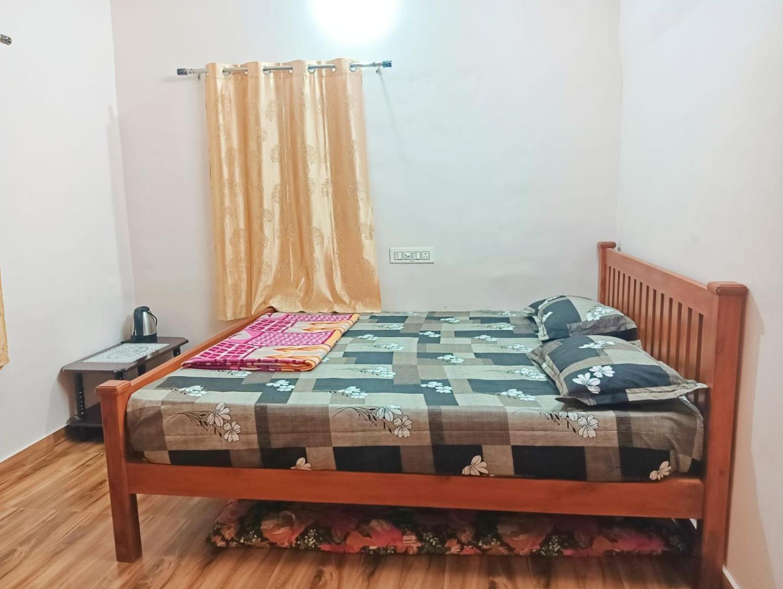 Hotel Kpr Residency Near Isha - Adiyogi Alāndurai Esterno foto