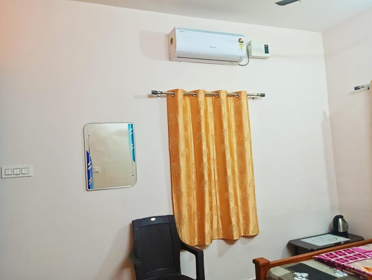 Hotel Kpr Residency Near Isha - Adiyogi Alāndurai Esterno foto